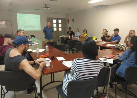 Taller en Medellín Colombia por Toni Gonzalez Taller Movilidad Artes Escénicas Medellín Toni Gonzalez